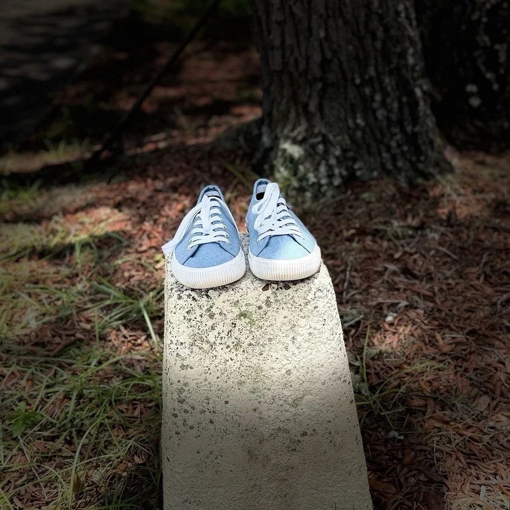 Hurley Carrie Women's Lace Up Shoes Chambray (Blue) Size 6 EUC